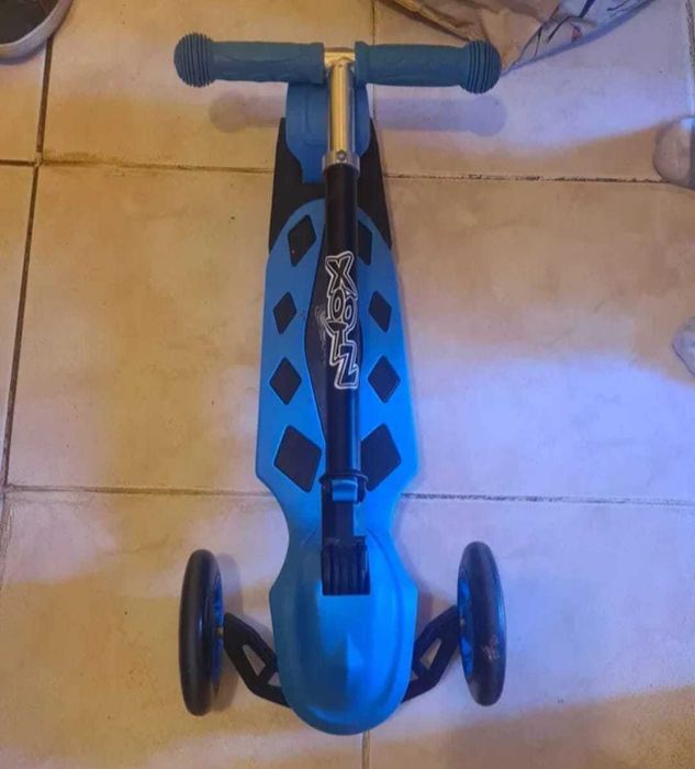 Trotineta pliabila pentru copii 2-4 ani Bubble Go