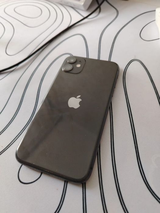Iphone 11, в хорошем состояний