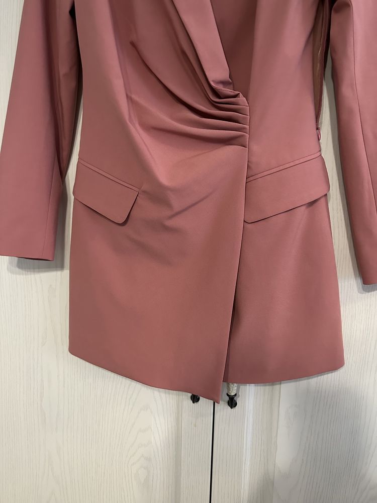 Блейзър рокла ZARA