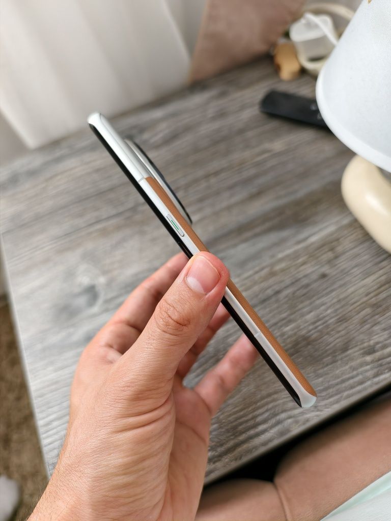 Oppo Find X6 Pro 16GB/256GB, Piele