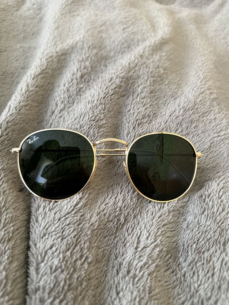 RAY-BAN модел 3447