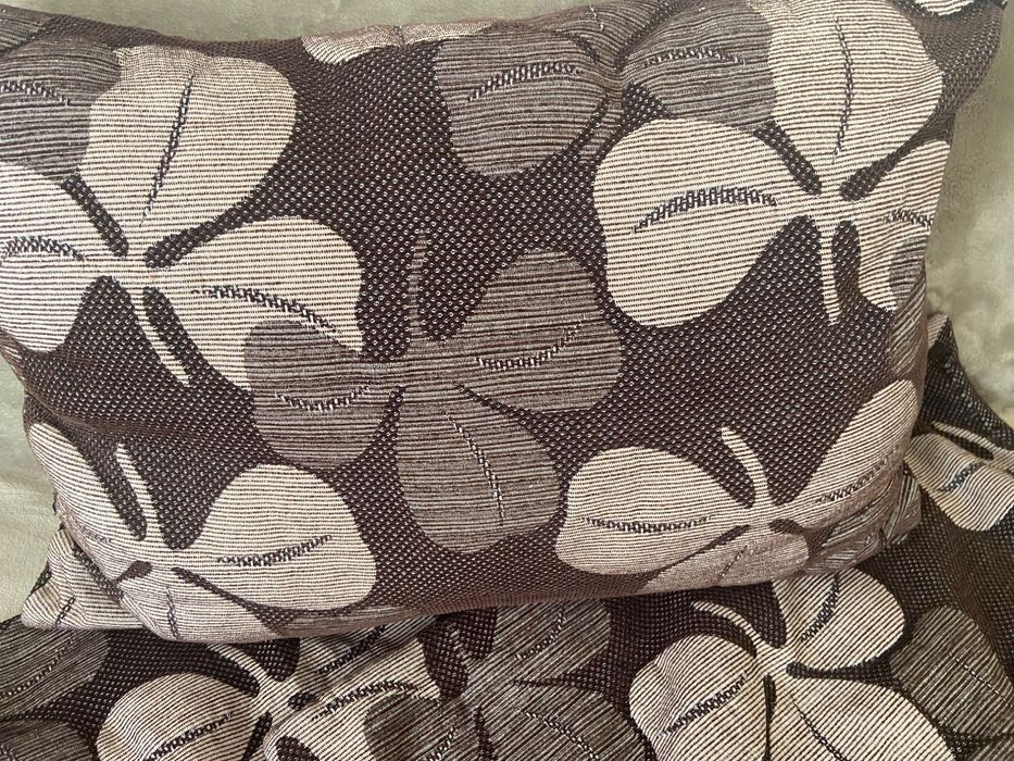 3 декоративни калъфки възглавници от канапе