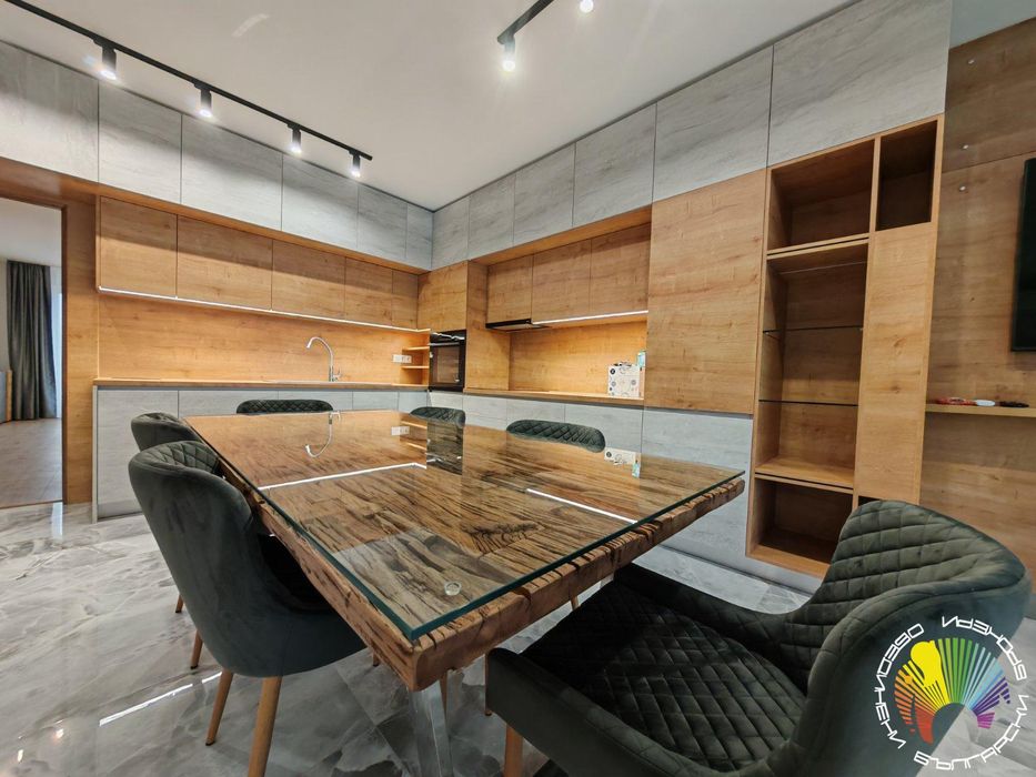 Продава се Тристаен апартамент в Бургас, Славейков - 137 кв.м за 2847 €/кв.м - Снимка #1