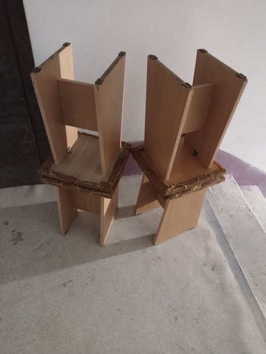 Табуретки 4 штуки