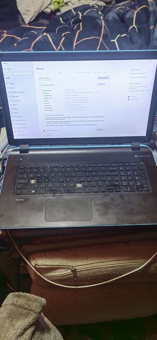 Vand s au schimb HP Pavilion 17