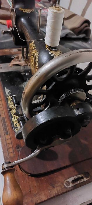 Стара шевна машина