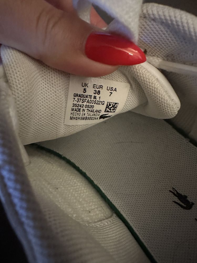 Обувки Lacoste маратонки 38 номер