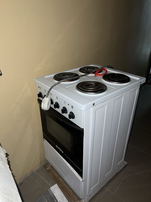 Электроплита в рабочем состоянии