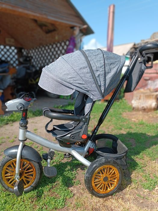 Продам велосипед коляску. Пользовались 1 месяц