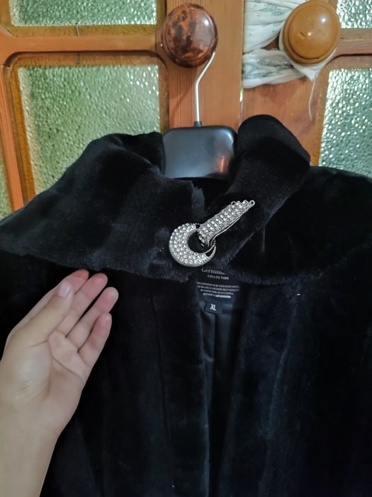 Продается шуба срочно