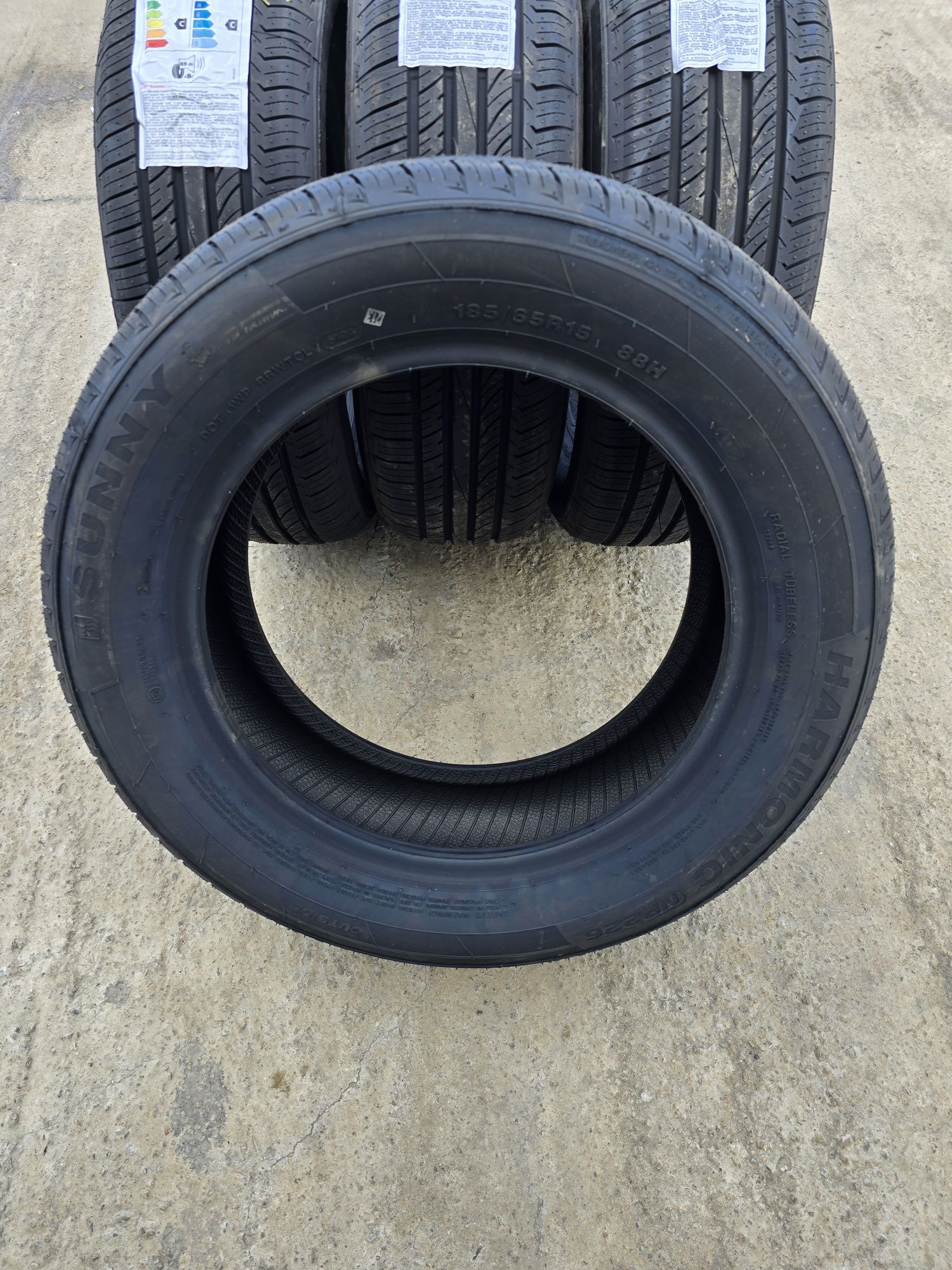 Anvelope de vara 185-65r15 Sunny