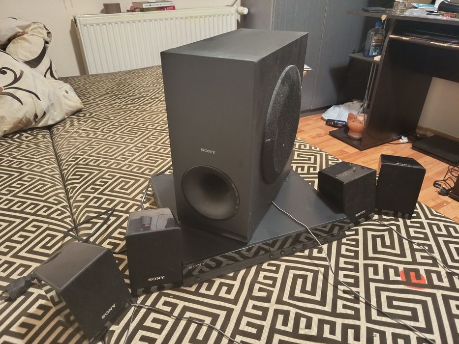 Sony HBD-TZ140 Home Cinema 5.1 – fara telecomanda, stare excelentă, HD