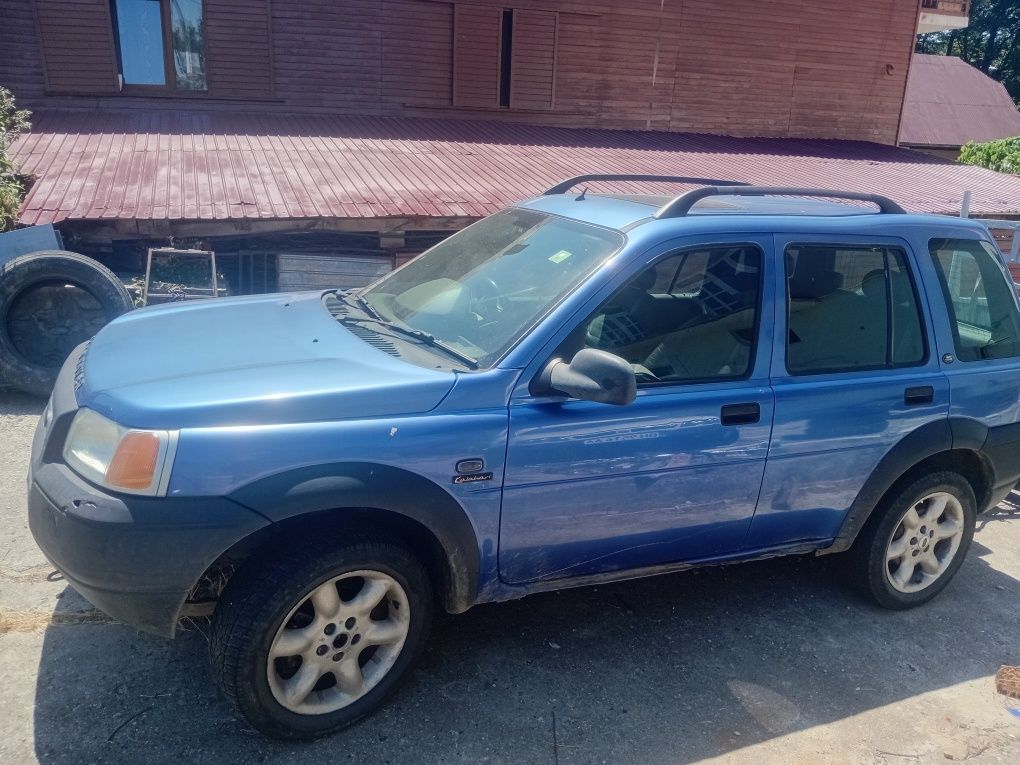 Vand Land Rover in stare buna cu acte valabile