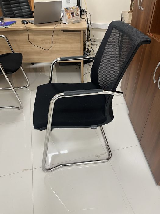 Продаются офисные кресла новые есть и б/у