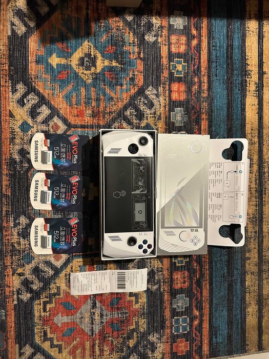 Asus ROG Ally z1 Extreme