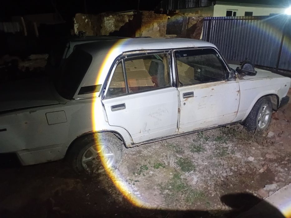 Продам на запчасти 2107