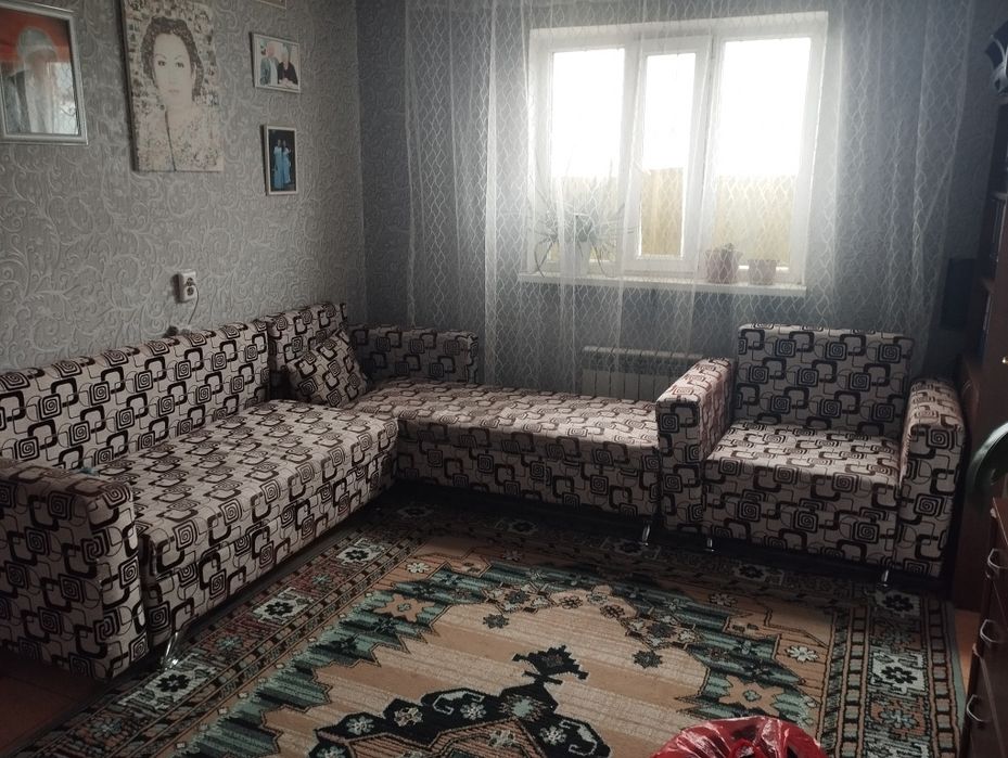 Диван угловой с креслом