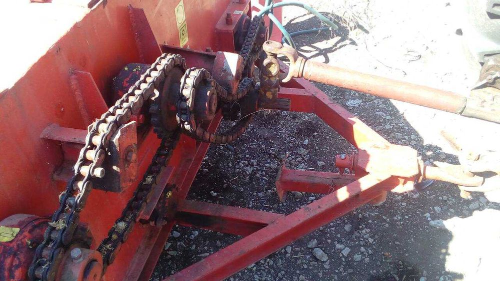 Тикварка, машина за тиквено семе