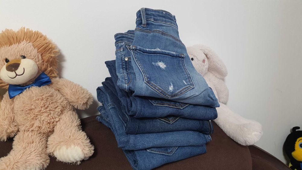 Lot blugi Stradivarius 3 perechi, non name 2 perechi