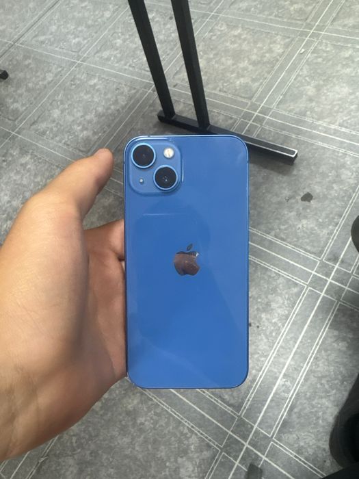 Айфон 13 продаю