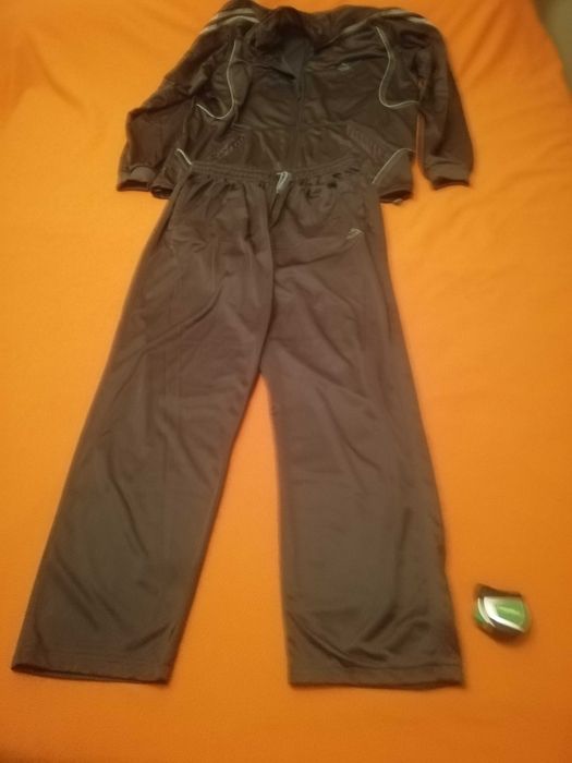 Мъжки спортен екип xxxl