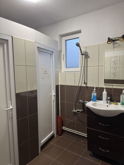 Apartament 3 camere 66mp utili +curte 66 mp