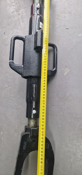 Tirant central stabilizator case internațional fend deutz massey fergu