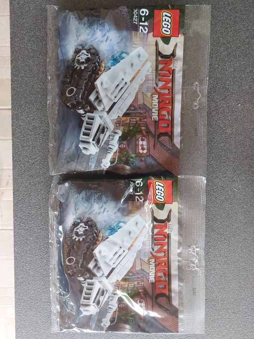 Set 2 plicuri Lego Ninjago