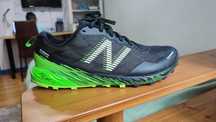 Adidasi New Balance Summit Unknown v4