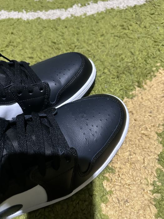 Jordan 1 noi black white 45