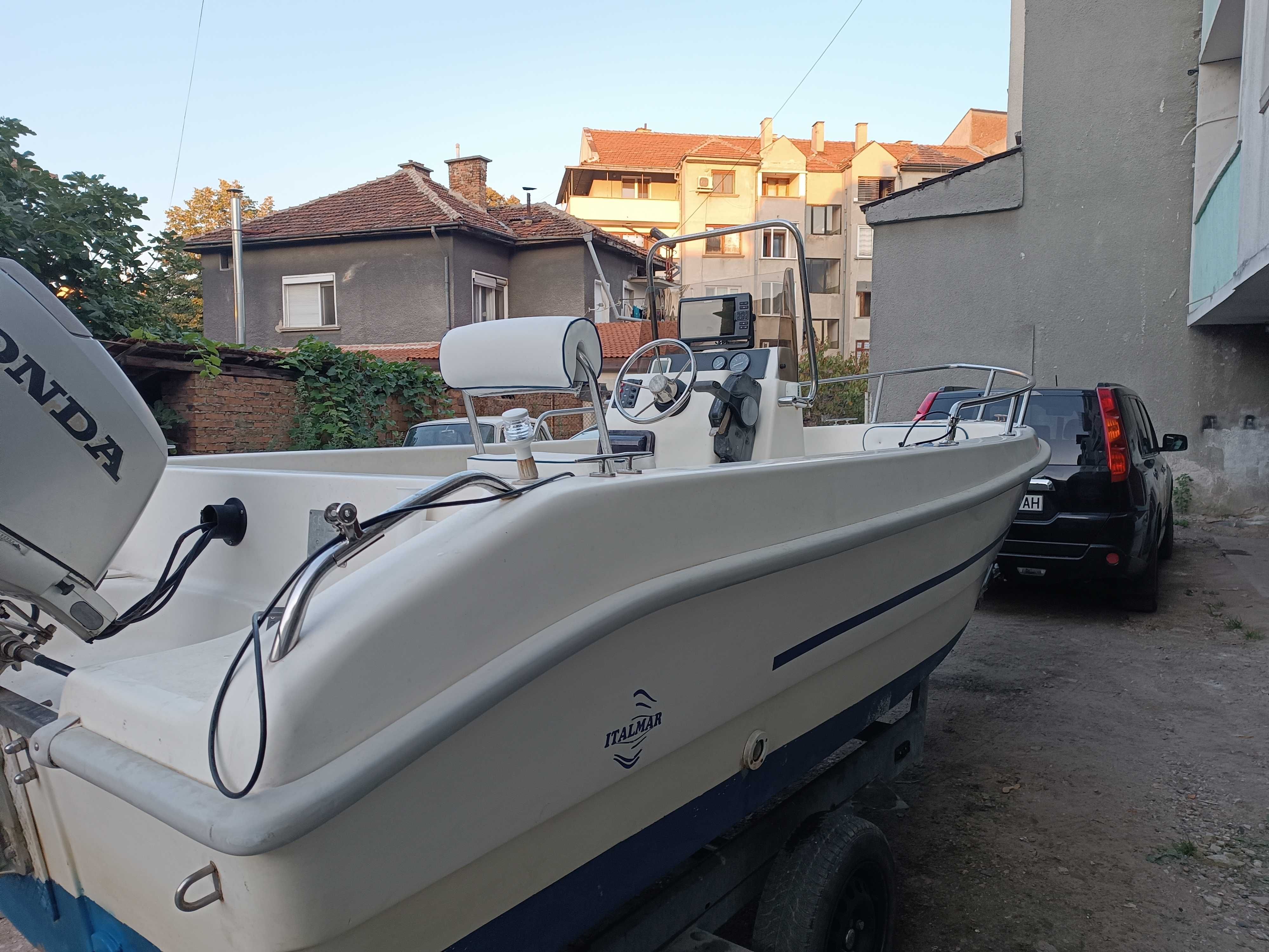 Продавам лодка Italmar Mistral 16.50 Sport Fish