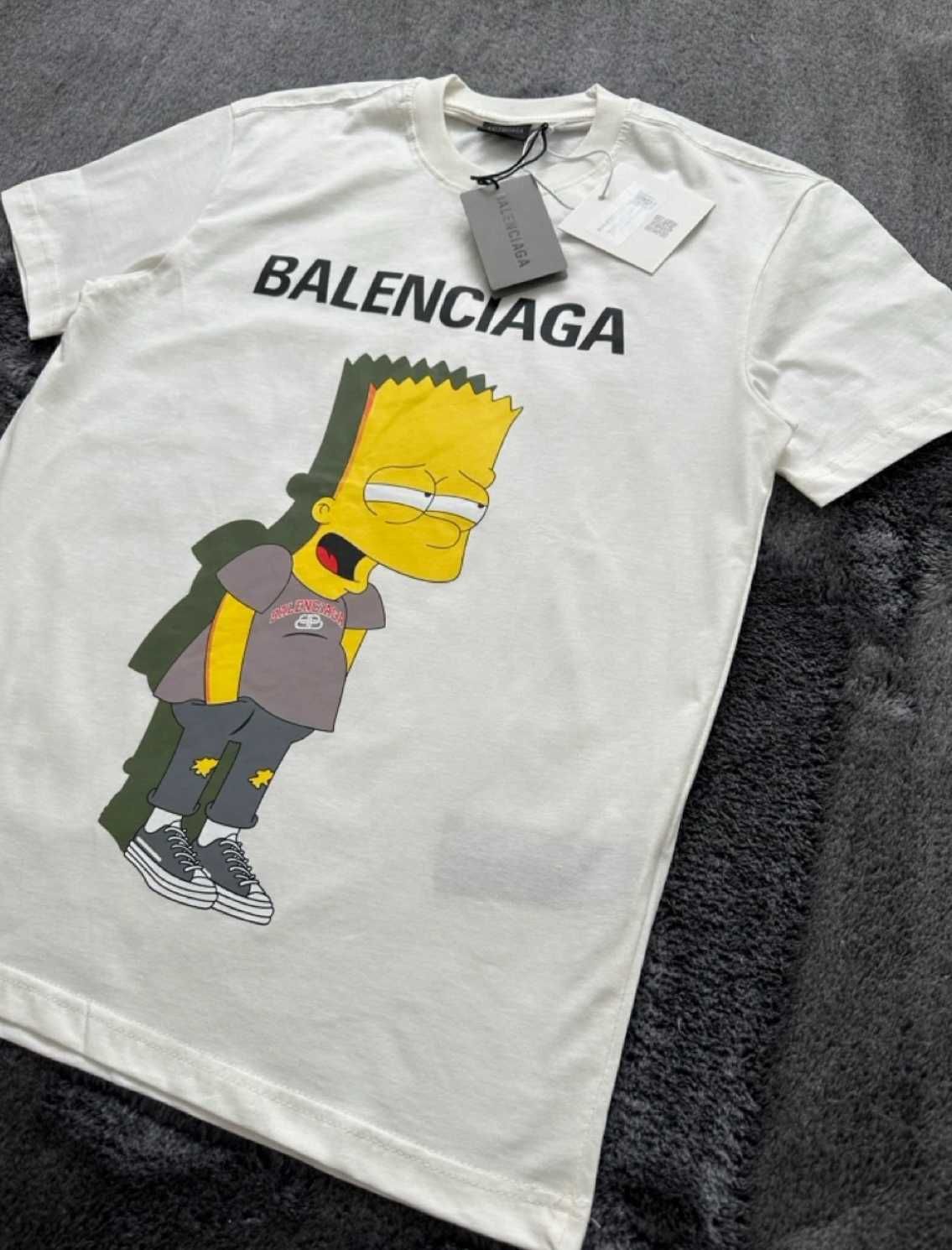 Дамска тениска Balenciaga