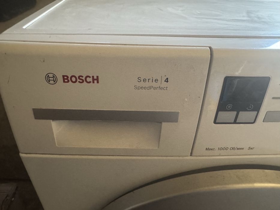 Продам стиральную машину BOSCH 4 series