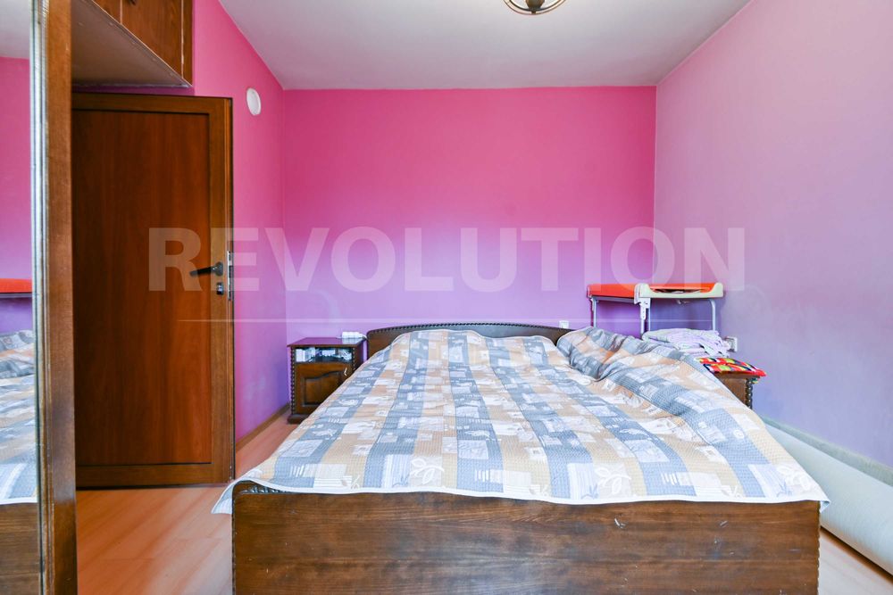 Продава се Тристаен апартамент в София, Гео Милев - 102 кв.м за 3432 €/кв.м - Снимка #9