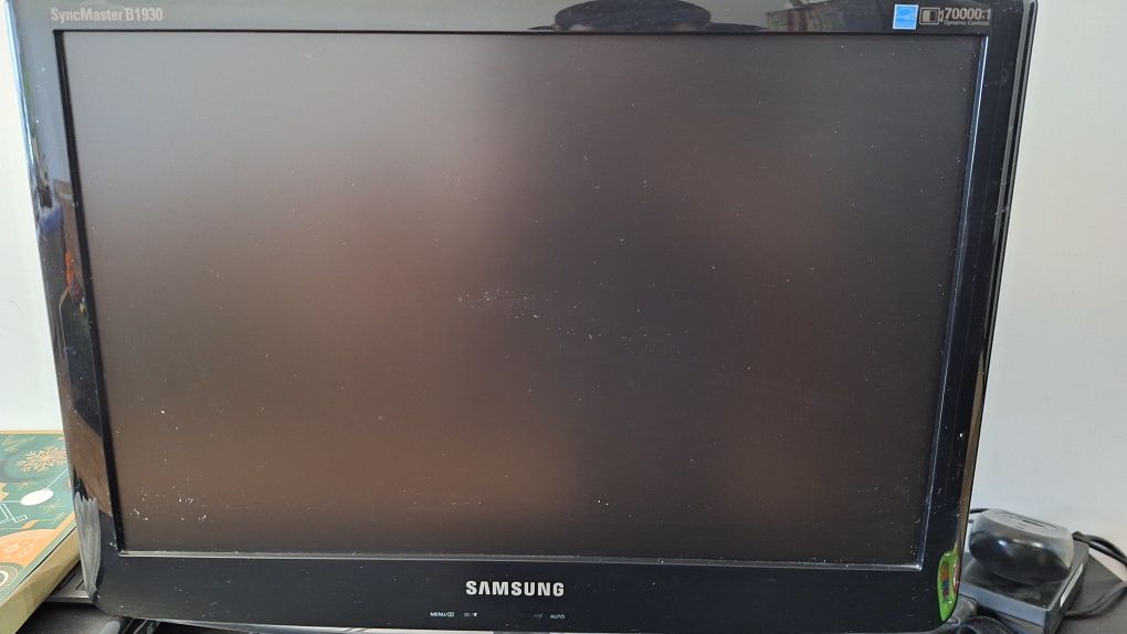 Монитор Samsung B1930nw