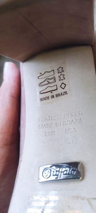 Обувки - естествен велур