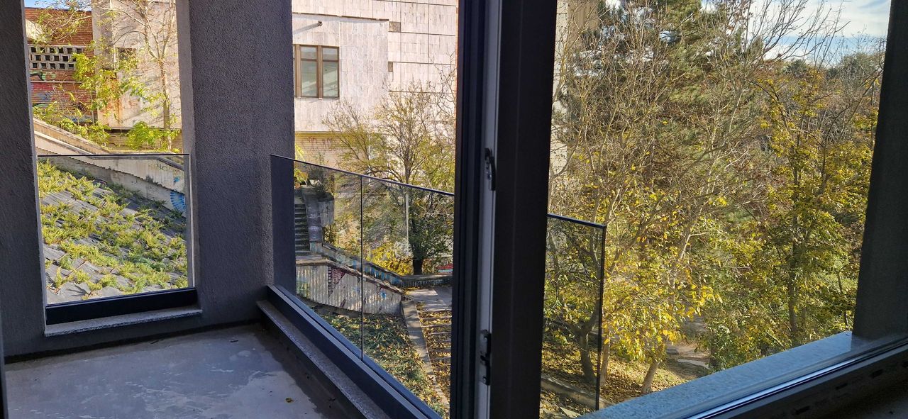Продава се Двустаен апартамент в Добрич, Свети Георги - 86 кв.м за 1628 €/кв.м - Снимка #3