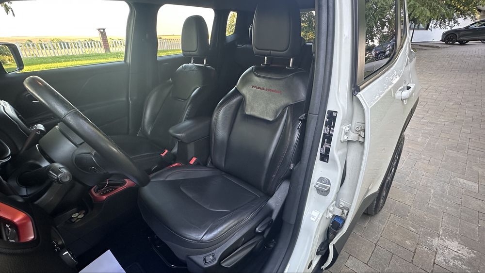 Jeep Renegade TrailHawk