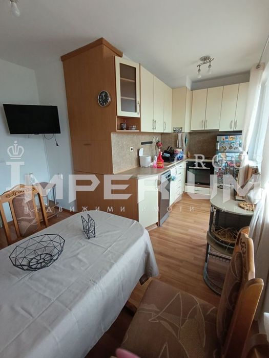 Дава се под наем Многостаен апартамент в Варна, Базар Левски - 110 кв.м за 765 € - Снимка #3