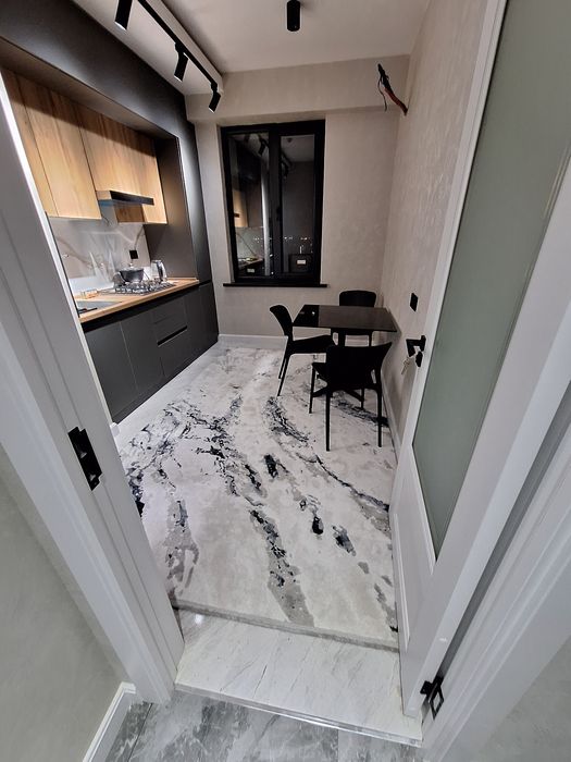 Аренда свая 1(2)-ком квартира с новым ремонтом рядом Чайнатаун