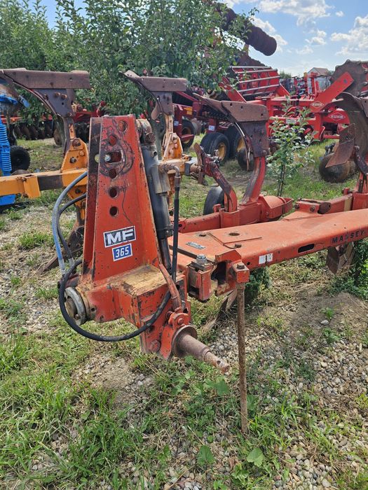 plug kompaktor semanatoare paioase parasitoare freza presa grebla