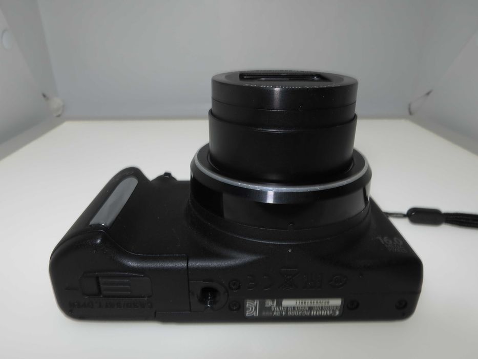 Canon PowerShot SX170 IS компактен цифров фотоапарат 16MP камера НОВА