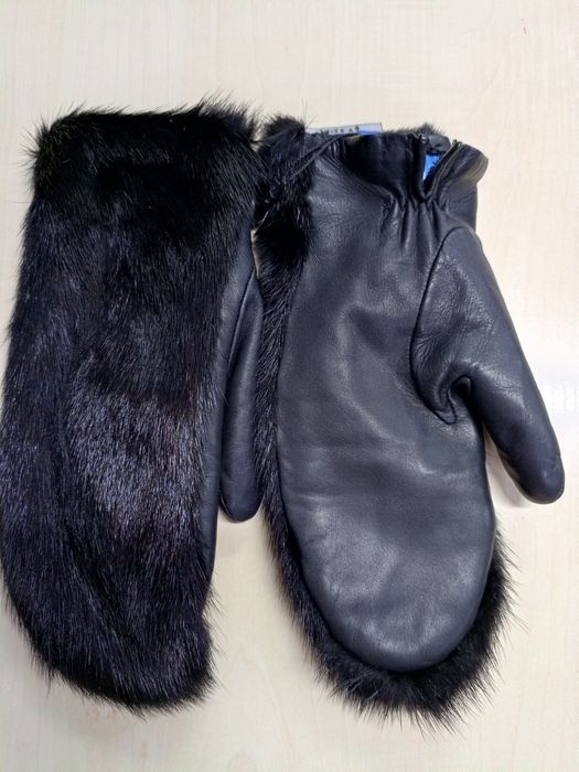 Варежки женские норка