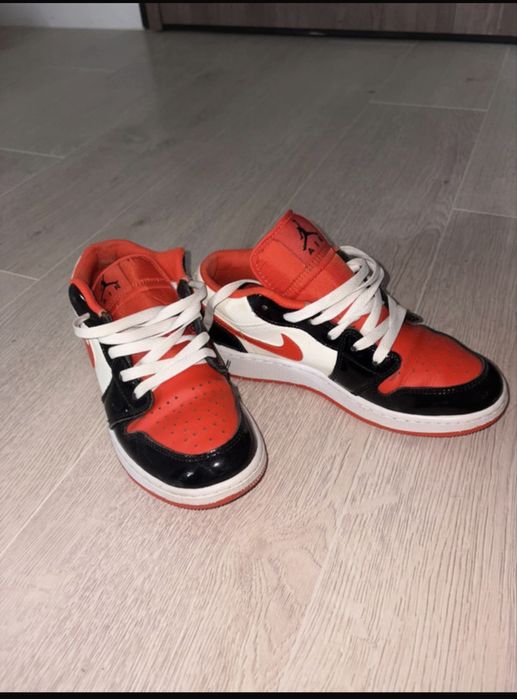 Air jordan 1 Halloween sneakers