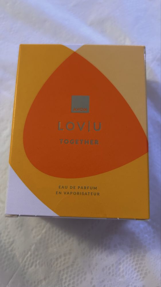 Apa de parfum LOVIU Togheter Avon