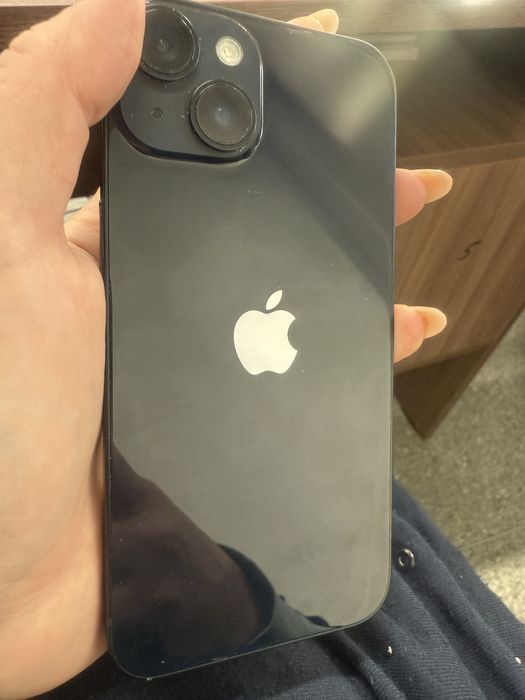 б/у iPhone 14, акб 82% с коробкой