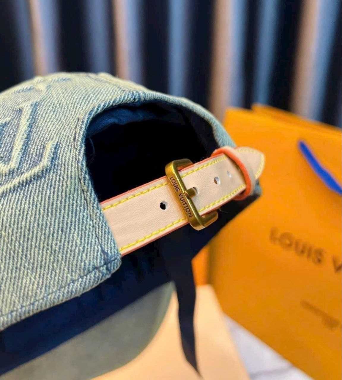 Мъжка шапка louis vuitton