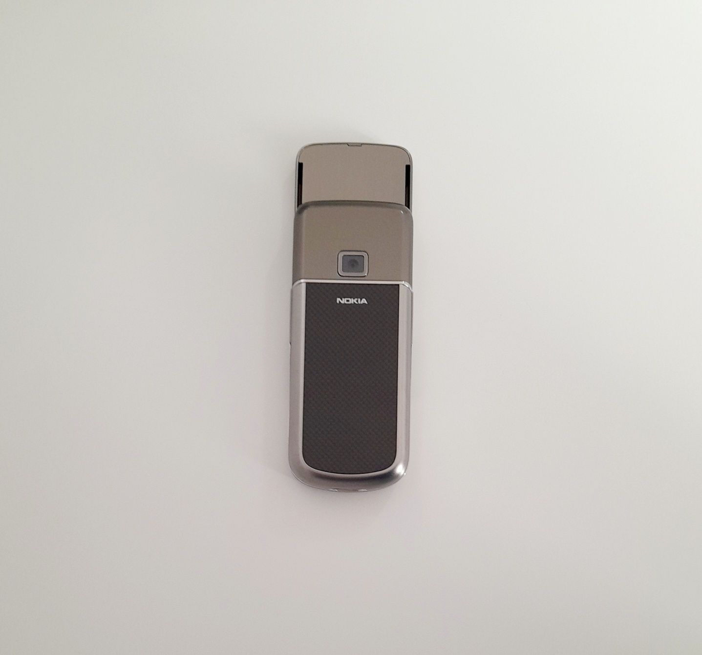 Nokia 8800 Carbon Arte. Nou. 0 minute. Made in Korea 4Gb. Liber retea.