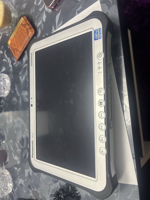Tableta windows Panasonic FZ-G1 toughpad