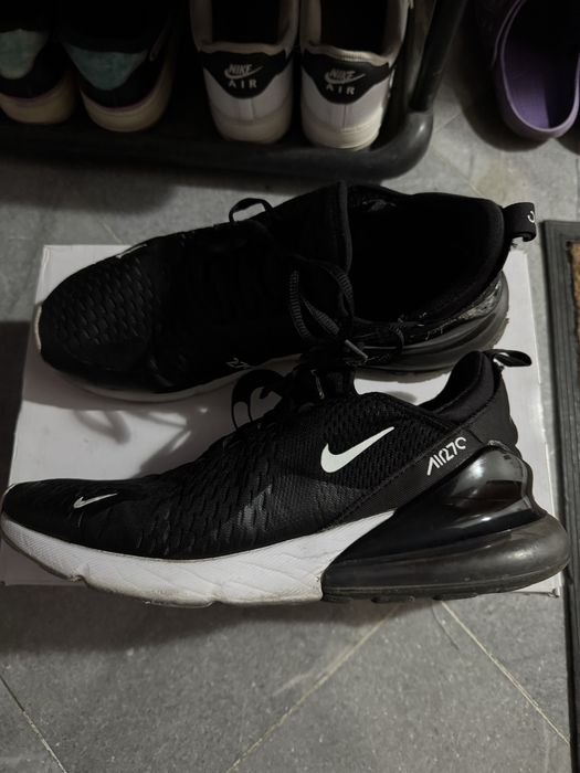 Nike Air Max 270